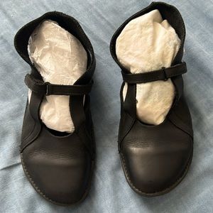 Loints of Holland black shoes